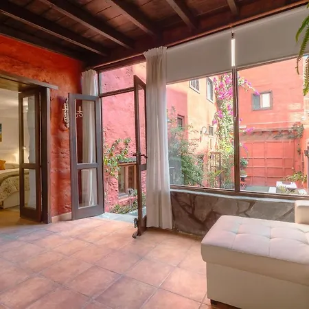 Casa Del Sol Terrace Parking * Las Palmas de Gran Canaria