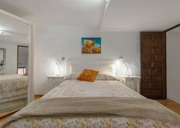 Будинок відпочинку Casa Del Sol Terrace Parking *